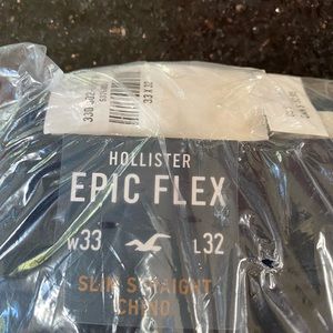 New Hollister Mens Chino’s.